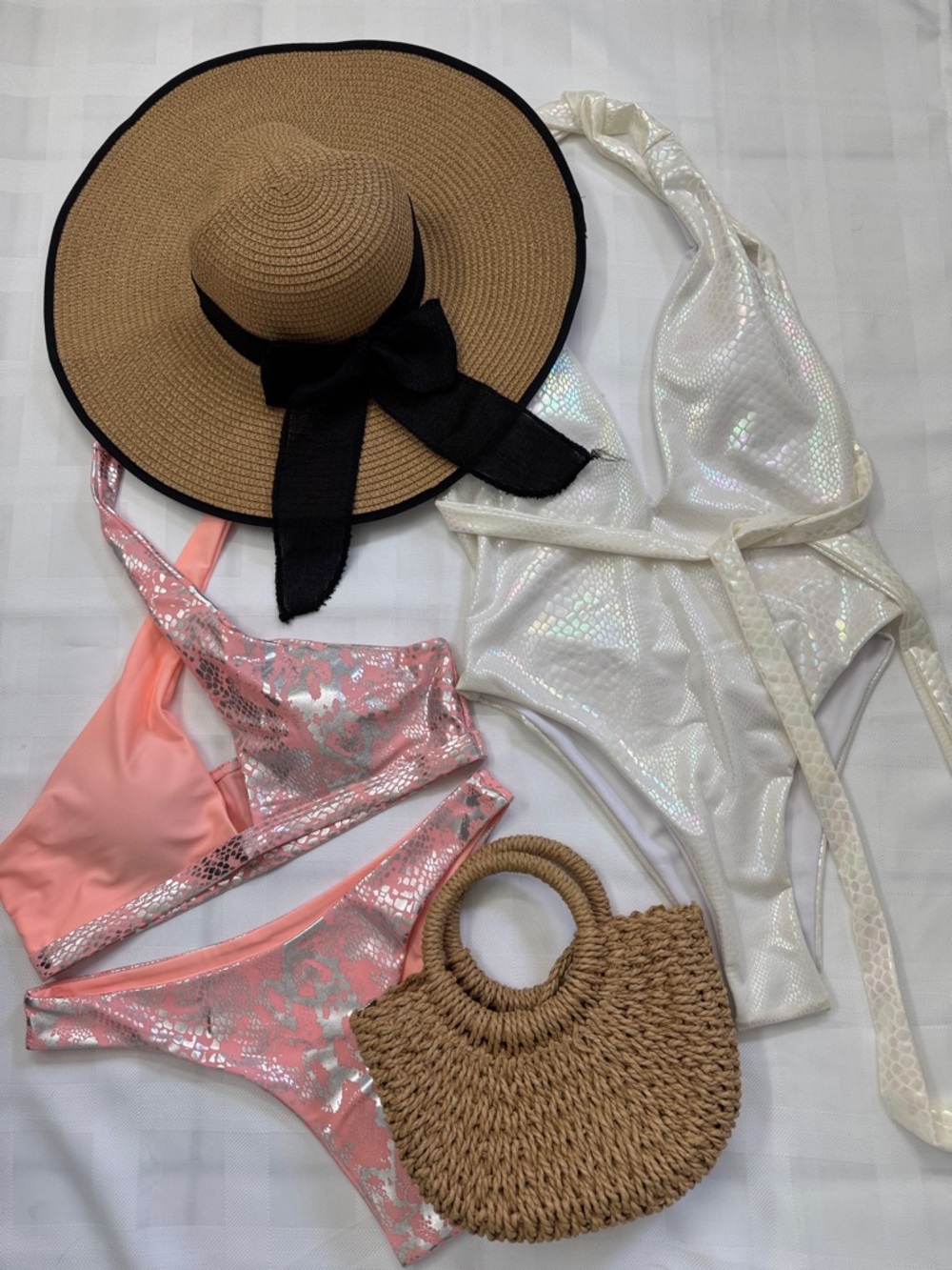 ☀️Bundle 2 for $30☀️Coral Pink Silver Metallic Bikini Set/Cream Iridescent 1 Pc